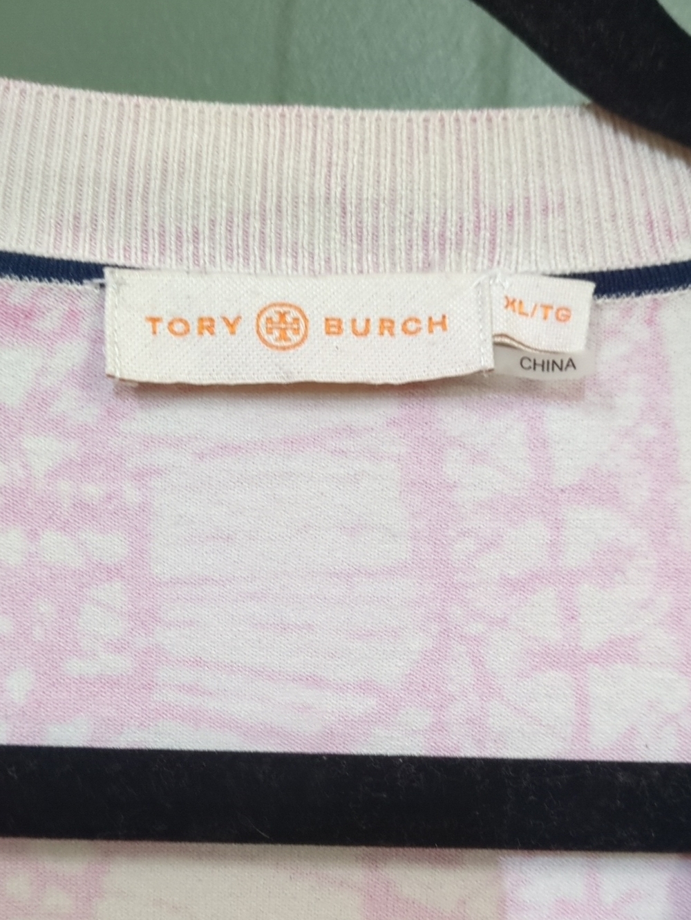 Tory Burch Pink Pattern V Neck Button Sweater W/ Navy Bomber Style Hem Sz XL - Picture 4 of 8